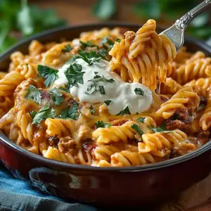 Crockpot Chicken Enchilada Pasta